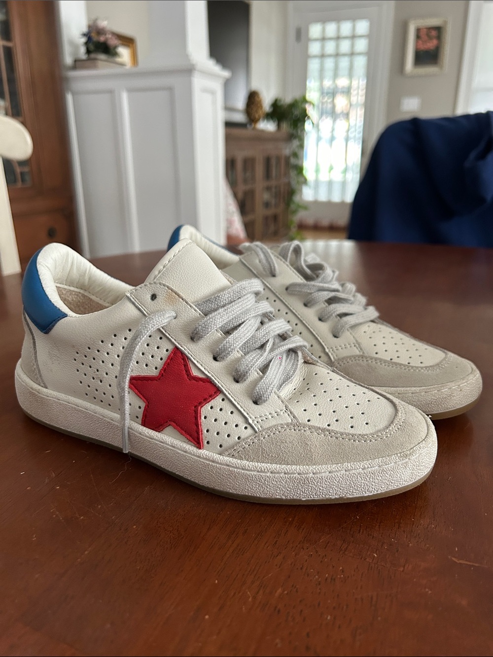 Casual White Leather Sneakers with Red Star Accent